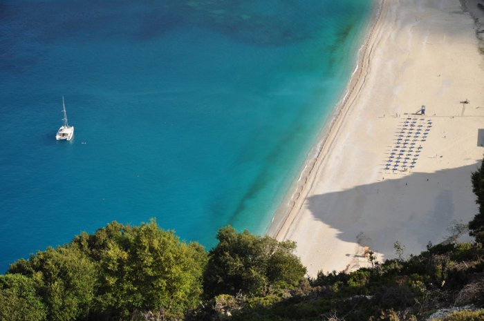 Foto (© GZkb): Am Myrtos Beach wurden Szenen für den Film Corellis Mandoline gedreht.