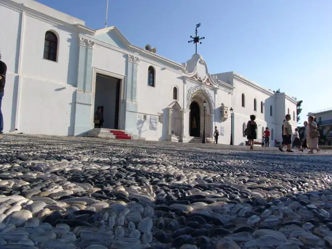 Monat August: Festival-Zeit in ganz Griechenland