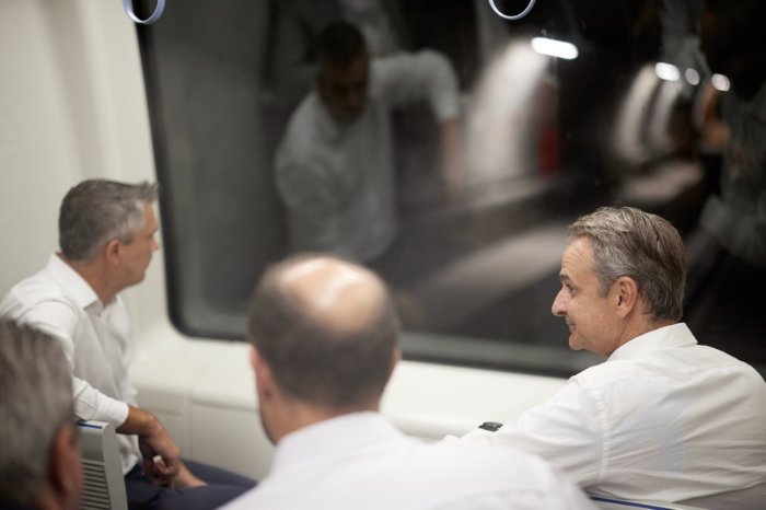 Ministerpräsident Mitsotakis übergibt fünf neue U-Bahn-Stationen in Thessaloniki