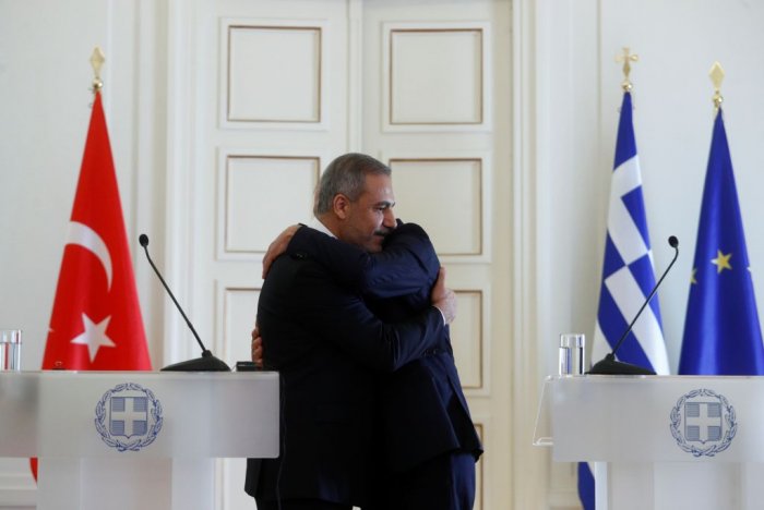 Unser Archivfoto (© Eurokinissi) entstand während eines früheren Treffens zwischen Außenminister Jorgos Gerapetritis und seinem türkischen Amtskollegen Hakan Fidan.