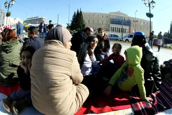 Flüchtlinge in Griechenland protestieren mit Sitz- und Hungerstreiks