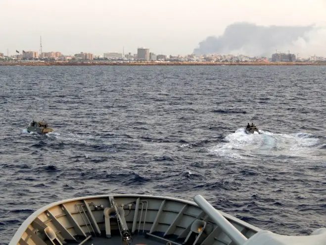 Unser Archivfoto (© Eurokinissi) entstand vor der Küste Libyens.