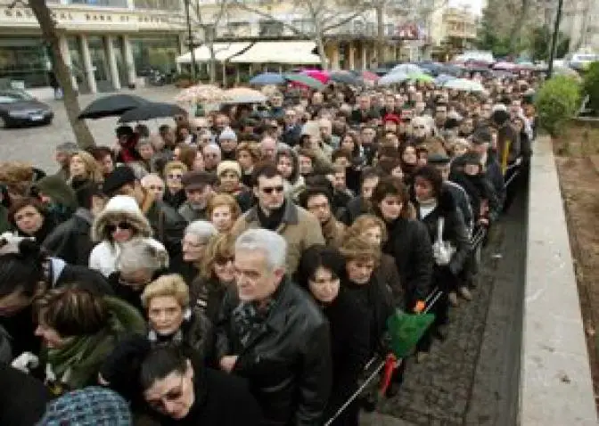 Mehr als 300.000 Gläubige nahmen bisher Abschied vom verstorbenen Erzbischof Christodoulos