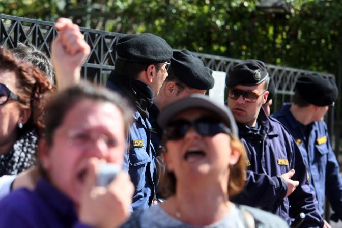 Griechenlands Parlament soll unpopuläre Gesetzesnovelle absegnen