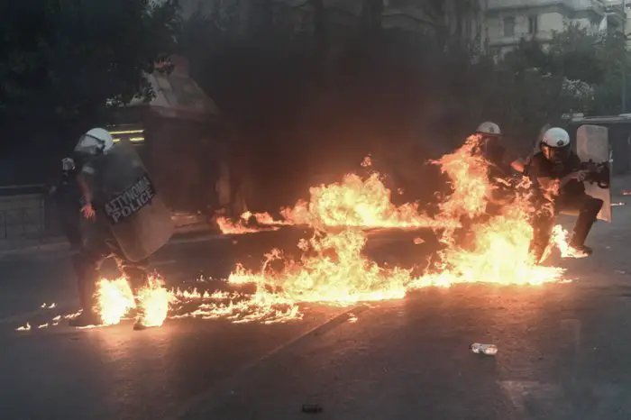 Im Athener Zentrum kam es zu heftigen Ausschreitungen. (Foto: © Eurokinissi)