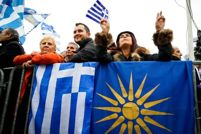 Unsere Fotos (© Eurokinissi) entstanden während der Protestkundgebung in Thessaloniki am Sonntag (21.1.).