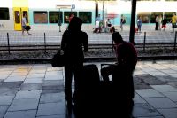 Zugentgleisung im Norden Griechenlands – Felsen stürzen auf Gleise 