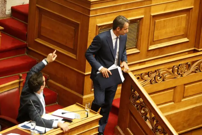 Verbaler Schlagabtausch zwischen Spitzenpolitikern im Parlament