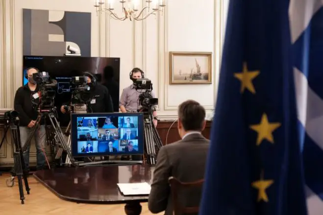 Unser Foto (© Pressebüro des Premierministers / Dimitris Papamitsos) zeigt Ministerpräsident Kyriakos Mitsotakis während der digitalen Unterzeichnung einer Kooperationsabsicht zwischen der griechischen Investitionsgesellschaft Enterprice Greece und dem deutschen Unternehmen Next.e.GO.