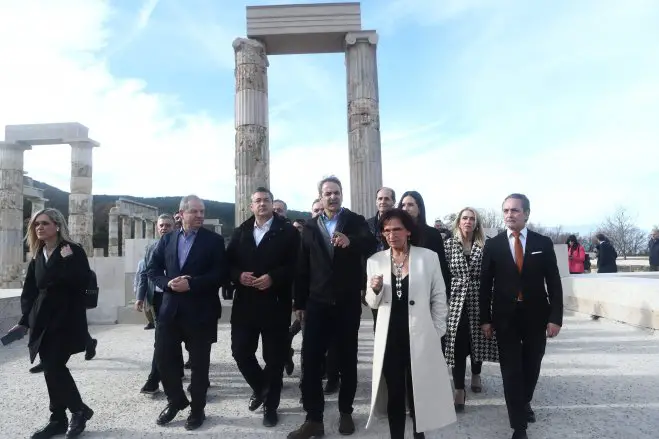 Eröffnung des makedonischen Königspalastes bei Vergina durch Premier Mitsotakis (© Eurokinissi) 