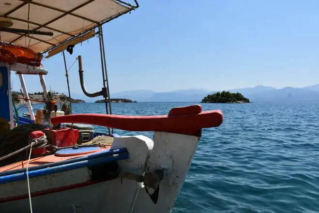 Foto (© Griechenland Zeitung / Jan Hübel): Bei Trizonia, Golf von Korinth.