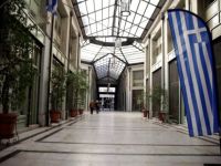 Lange blieben viele Geschäfte in der Stoa leer (Foto: ek/Archiv)