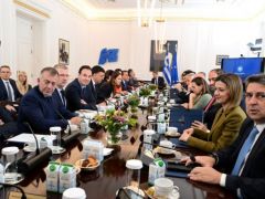 Unser Archivfoto stand bei einer Sitzung des Ministerrates unter Vorsitz von Premier Kyriakos Mitsotakis am 28. Mai 2025. Bereits damals wurde die Schließung der Behörde OPEKEPE bzw. deren Übergang in die Unabhängige Behörde für öffentliche Einnahmen (AADE) beschlossen.
