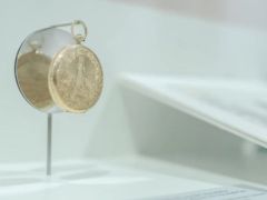 Goldene Taschenuhr König Ottos von Griechenland. Foto (© www.ottobrunn.de)