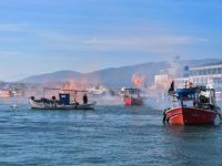 Unser Foto (© Eurokinissi) entstand am Montag (10.12.) im Hafen von Volos.