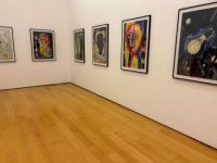 Foto (© Griechenland Zeitung / gc): die Ausstellung „Nocturama“ des Künstlers Helmut Middendorf