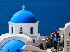 Unser Beispielfoto (© Eurokinissi) entstand auf der Insel Santorini.
