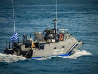 Unsere Fotos (© Eurokinissi) entstanden während der Rettungsarbeiten.