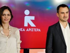 Unser Foto (© Eurokinissi) zeigt den Fraktionsvorsitzenden der „Neuen Linke“ Alexis Charitsis und die ehemalige Arbeitsministerin Efi Achtsioglou.