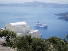 Unser Archivfoto (© Eurokinissi) entstand auf der Insel Santorini.