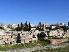 Unser Archivfoto (© Jan Hübel / Griechenland Zeitung) entstand auf der ärchäologischen Ausgrabungsstätte Kerameikos in Athen. 