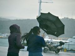 Unser Foto (© Eurokinissi) entstand am Samstag (10.1.) in Nafplion auf der Peloponnes.