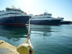 Archivfoto (© Eurokinissi) Alle Schiffe bleiben in Griechenland heute in den Häfen. 