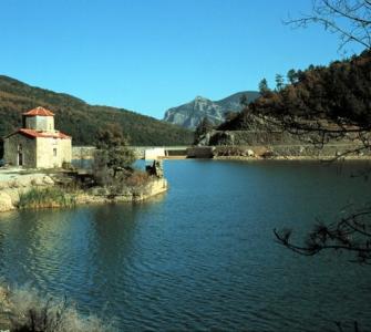 Das Kloster des Hl. Georgs am Stymfalia-See (Foto: ek)