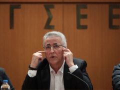 Unser Archivfoto (© Eurokinissi) zeigt den Vorsitzenden der Dachgewerkschaft der Arbeitnehmer in der Privatwirtschaft (GSEE) Jannis Panagopoulos.