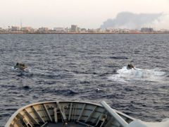 Unser Archivfoto (© Eurokinissi) entstand vor der Küste Libyens.