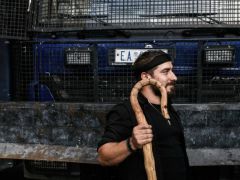 Unser Archivfoto (© Eurokinissi) entstand während eines früheren Protestes von Landwirten und Viehzüchtern.
